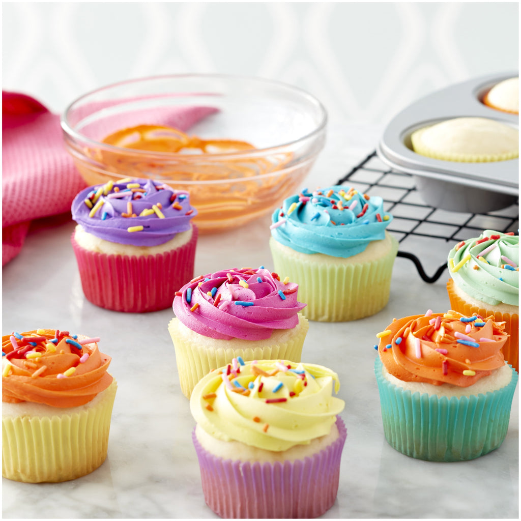 Wilton Standard Solid-Colored Pastel Spring Cupcake Liners, 150-Count - Image 3