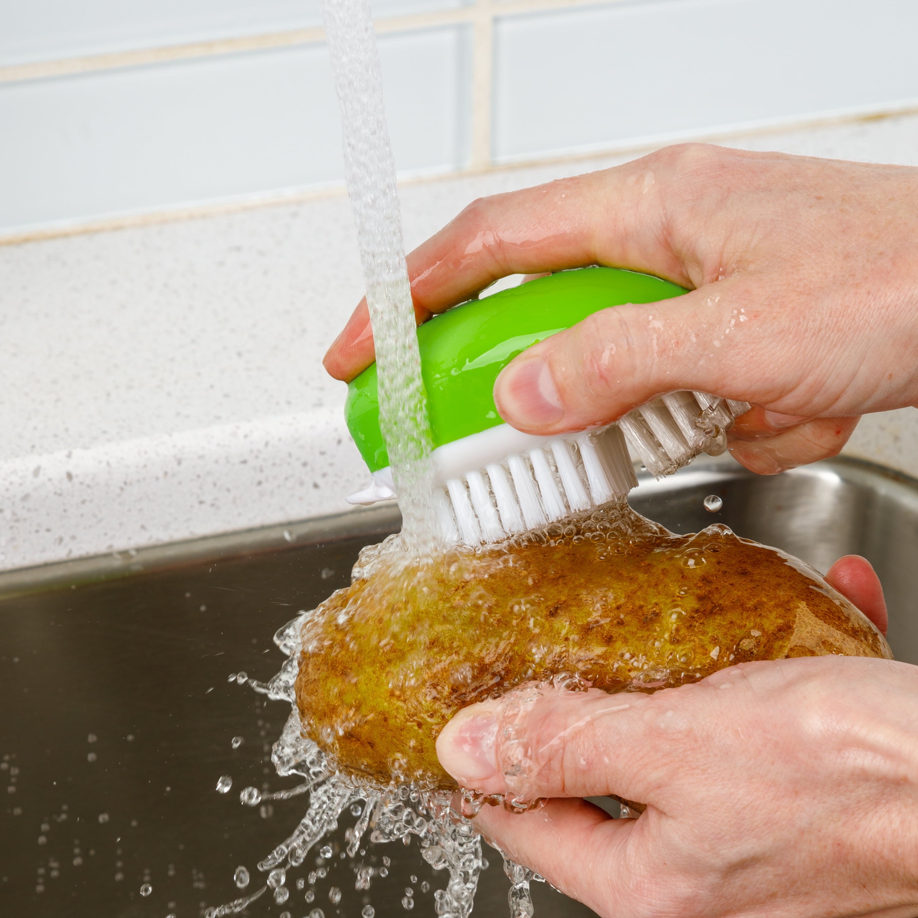 Prep Solutions Fruit & Veggie Cleaning Palm Style Green Brush - Image 5