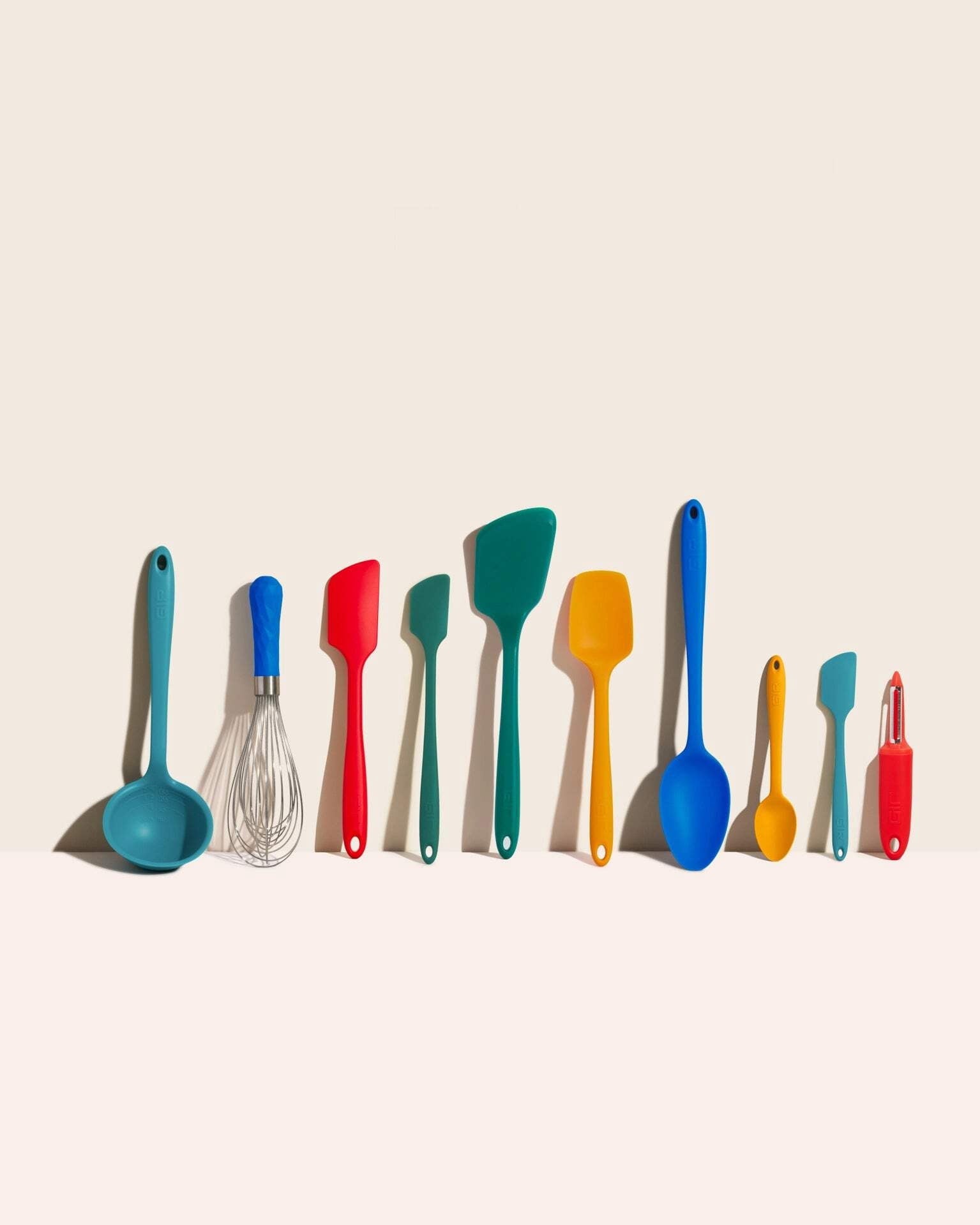 GIR Get It Right 10 Piece Ultimate Silicone Cooking Utensils Set 425F Heat Resistant Spatula, Ladle, Flip, Spoon, Whisk, Spoonula & Peeler,