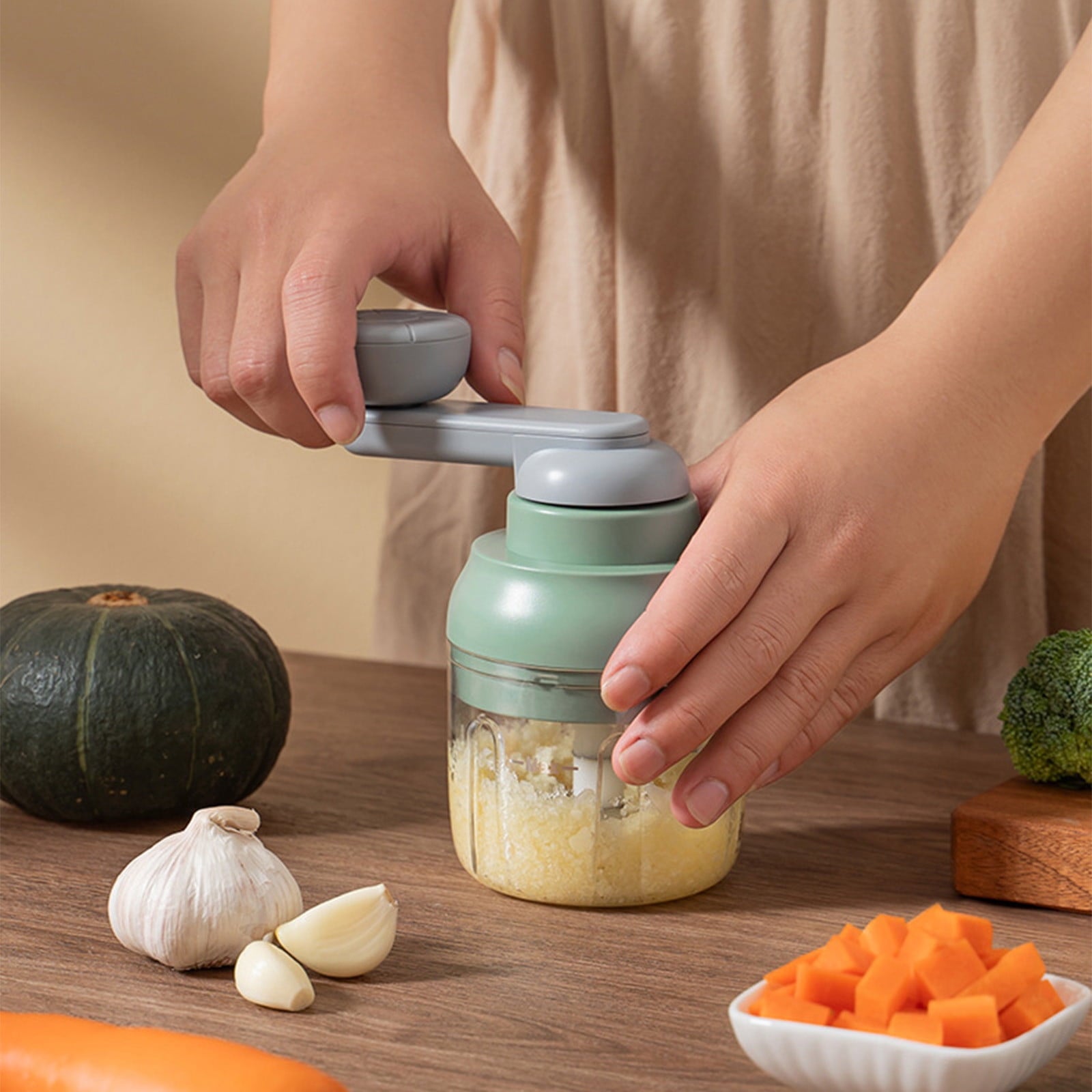 SouMaox Manual Food Chopper, Efficient Kitchen Prep Tool, Durable Stainless Steel Blades Easy Pull Cord, Good for Mincing Garlic Ginger Herb