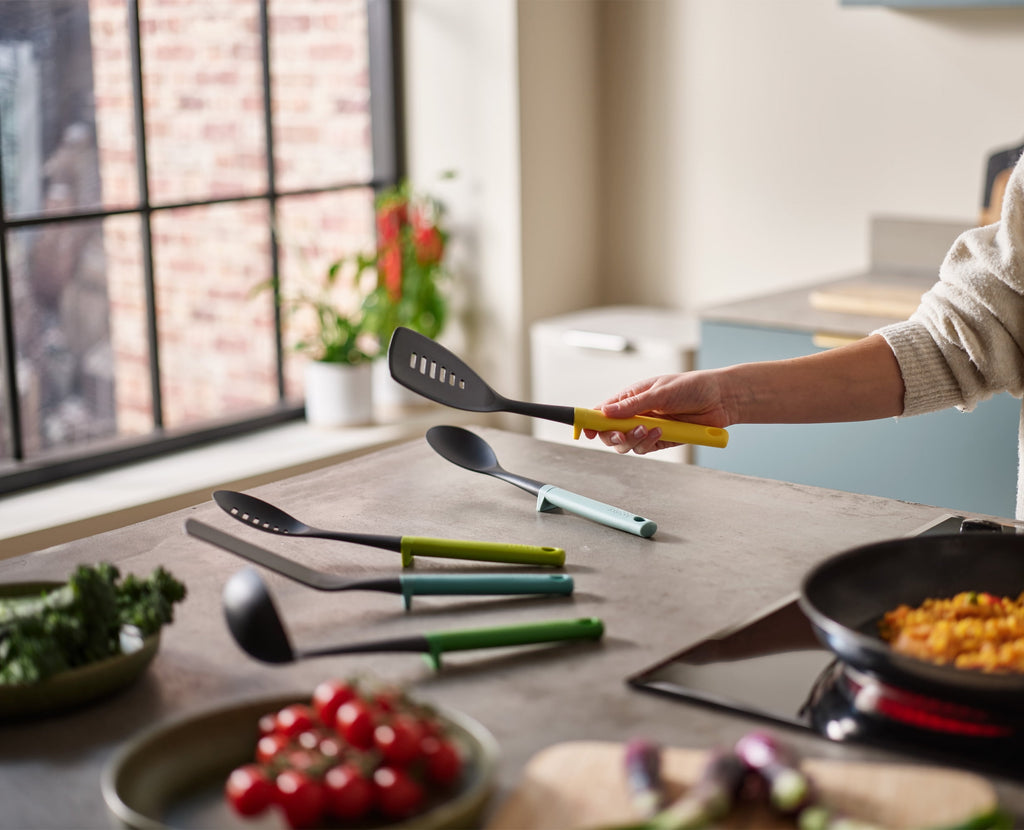 Duo 5-piece Cooking Utensil Set with Integrated Tool Rests - Image 2