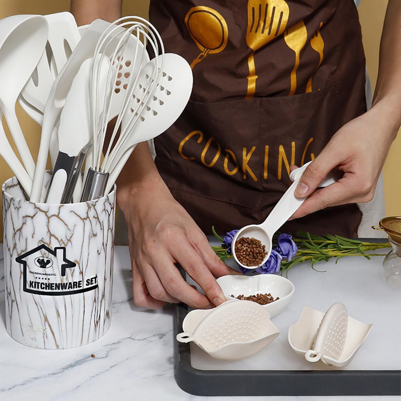 18PCS Silicone Cooking Utensils Set - 446°F Heat Resistant Kitchen Utensils,Turner Tongs,Spatula,Spoon,Brush,Whisk,Kitchen Utensil Gadgets T - Image 6
