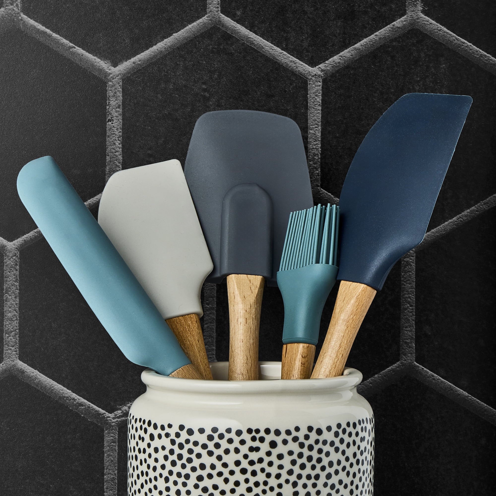 5-Piece Silicone Kitchen Utensil Set with Beechwood Handles - Image 6