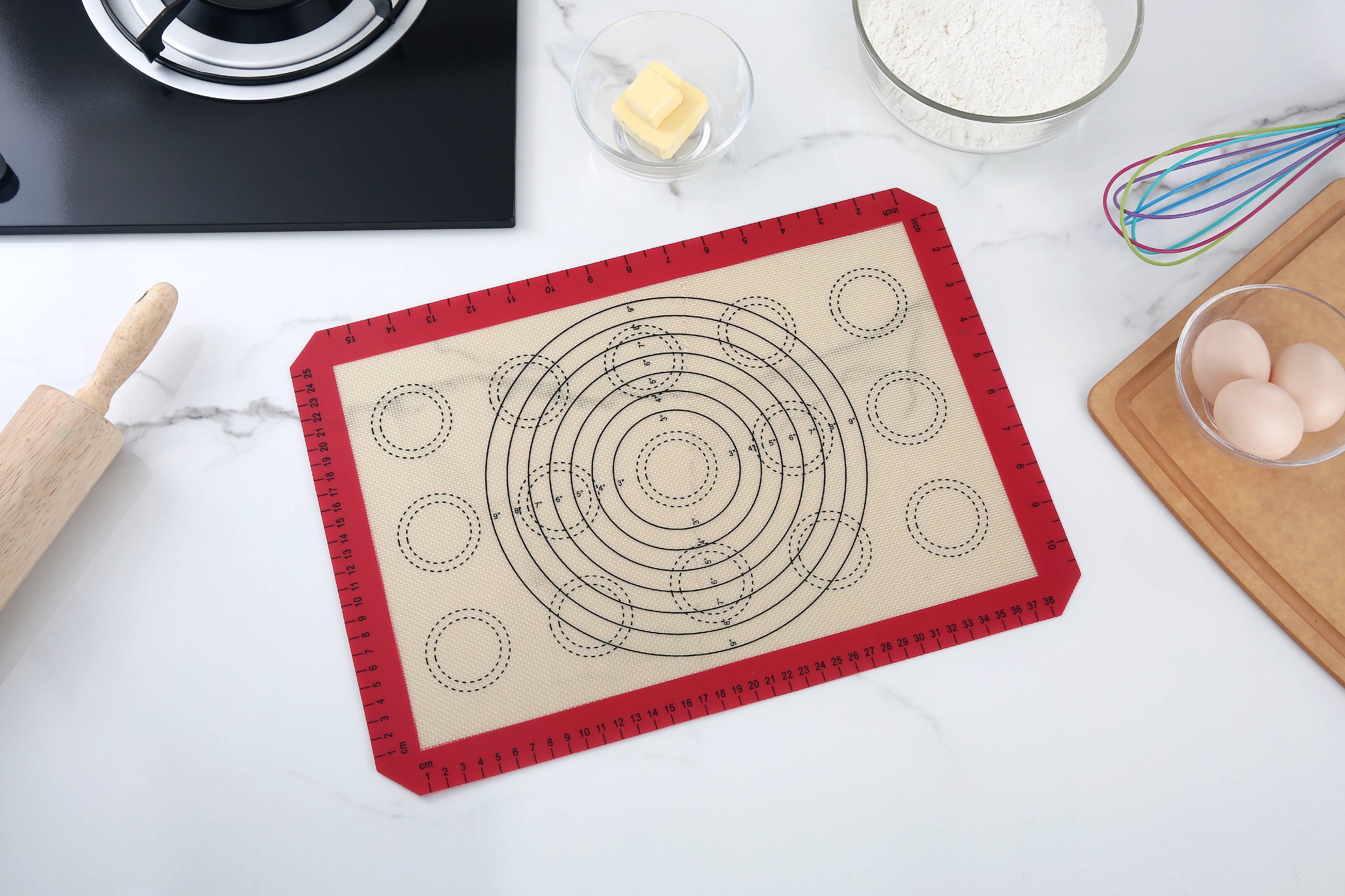 Mainstays Reusable Silicone Baking Mat - Measures 16.5" x 11.6" - Image 2